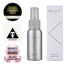 Indlæs billede til gallerivisning a photo of the SKINDER Radiance Smartmist skincare product with the logos of three awards it have won
